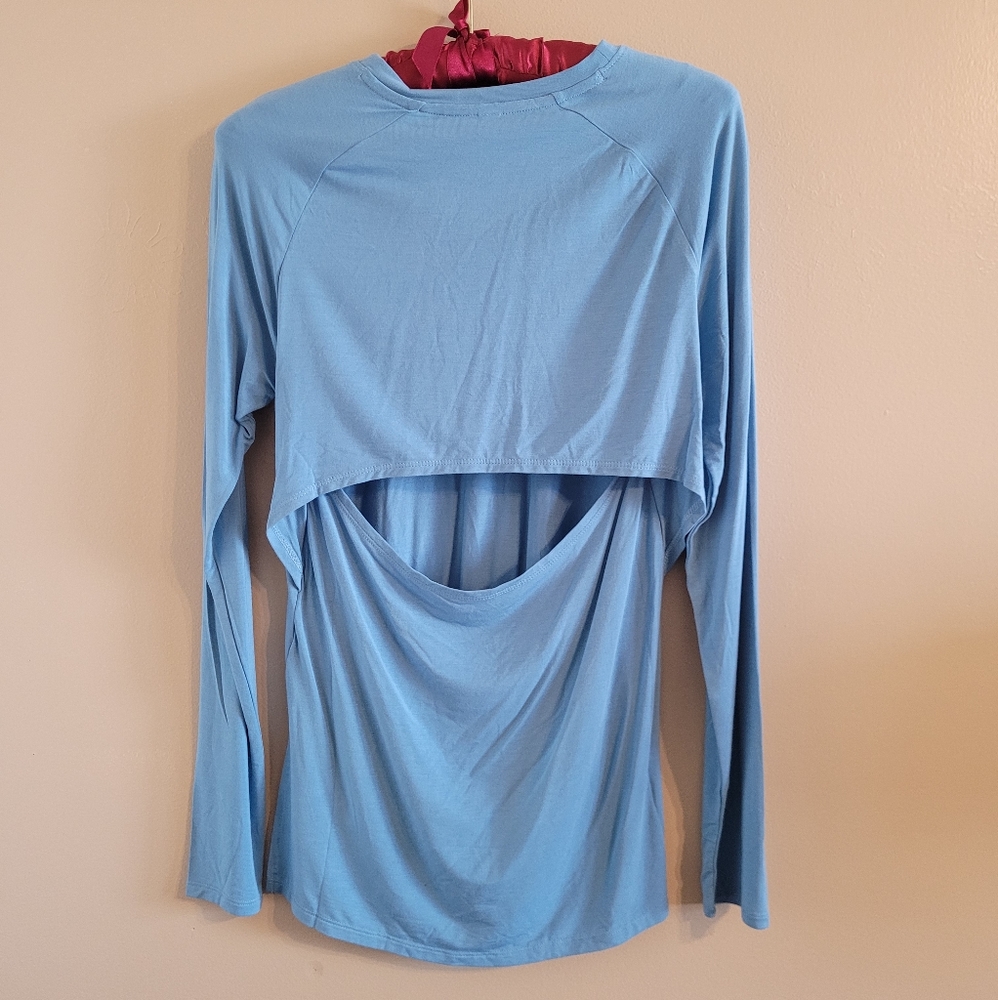 Under Armour | Women's Blue Whisperlight Open Back NEW - Picture 2 of 10